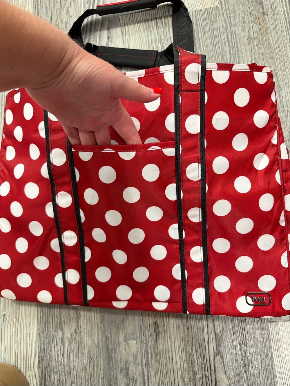 LUG Disney Minnie Mouse Rover Tote Crimson Red Large Dot - Picture 5 of 8